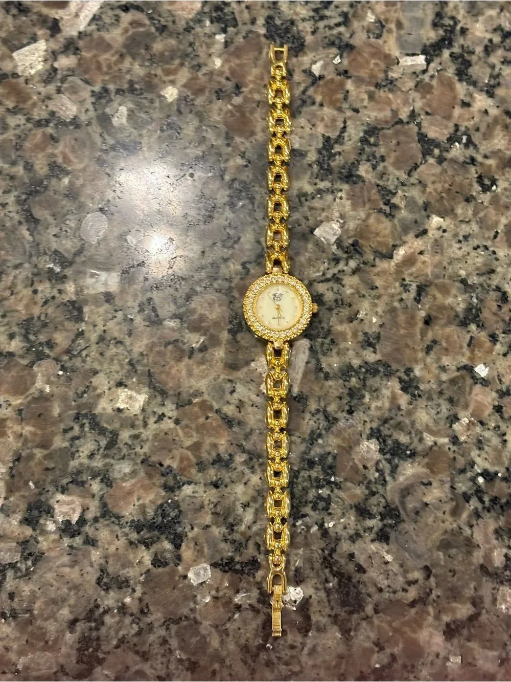 Elizabeth Taylor White Diamond Gold Crystal Accent Women's Quartz Bracelet Watch